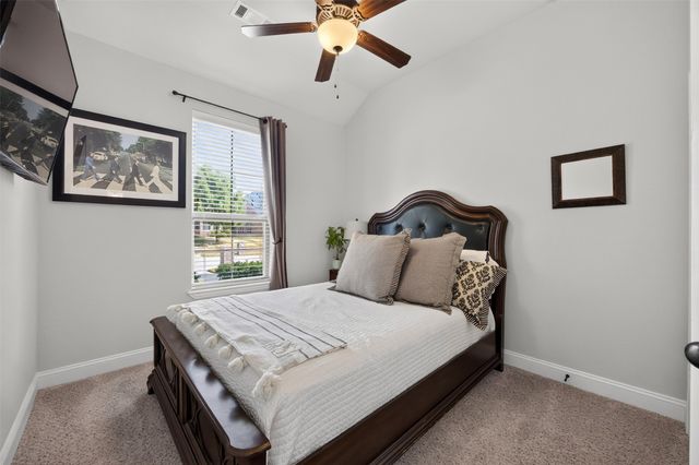 108 Crystal Creek Drive, Red Oak, TX 75154