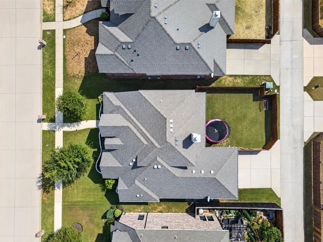 108 Crystal Creek Drive, Red Oak, TX 75154