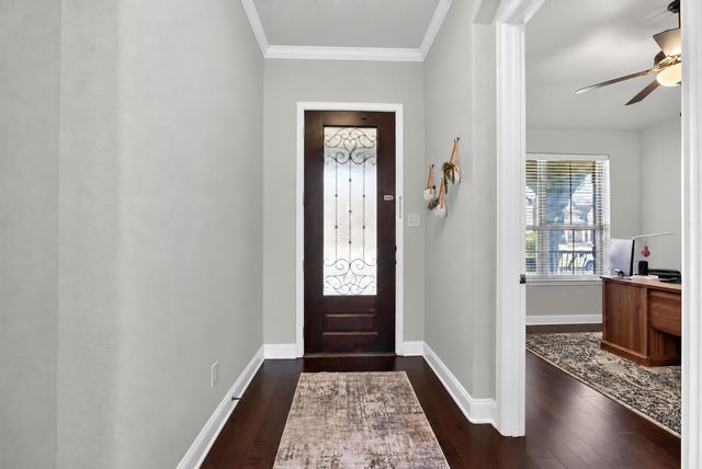 108 Crystal Creek Drive, Red Oak, TX 75154