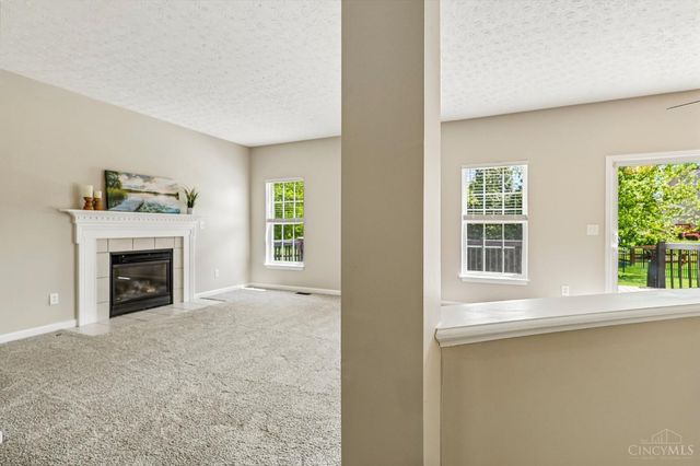 287 Leather Leaf Lane, Lebanon, OH 45036