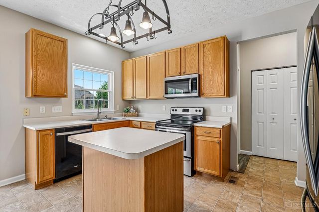 287 Leather Leaf Lane, Lebanon, OH 45036