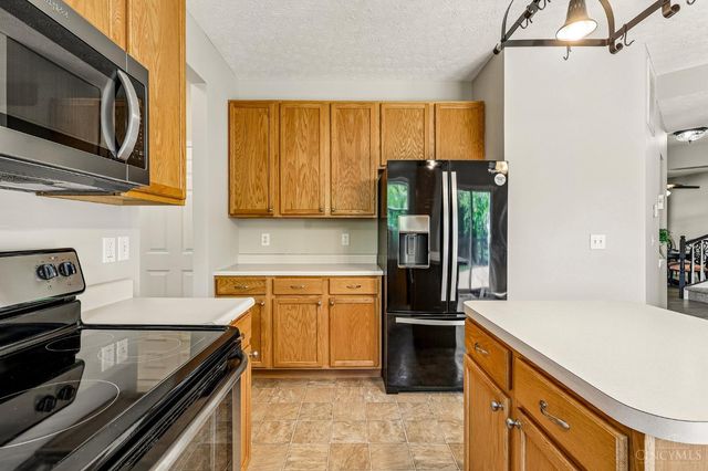 287 Leather Leaf Lane, Lebanon, OH 45036