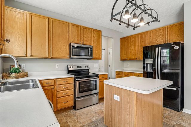 287 Leather Leaf Lane, Lebanon, OH 45036