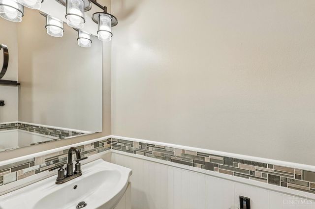 287 Leather Leaf Lane, Lebanon, OH 45036