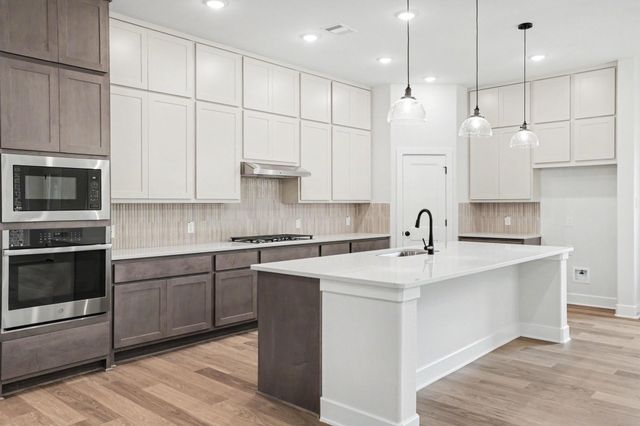 4524 Road 66112, Dayton, TX 77535