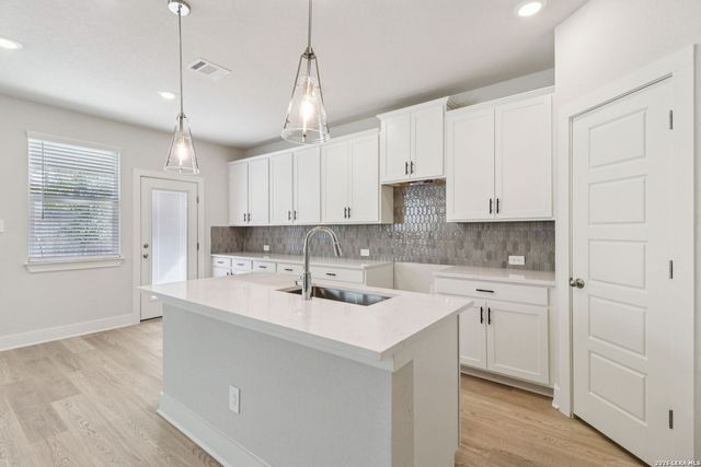 5708 Beths Way, San Antonio, TX 78253