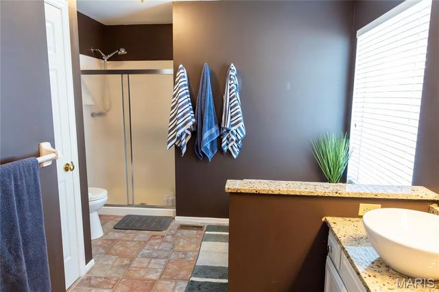17181 Elm Trail Drive, Eureka, MO 63025