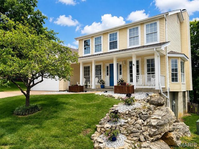 17181 Elm Trail Drive, Eureka, MO 63025