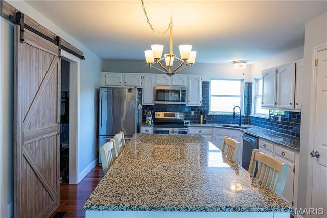 17181 Elm Trail Drive, Eureka, MO 63025