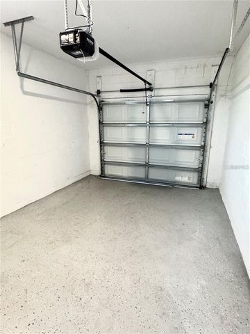 6910 DARTMOUTH AVENUE N, St Petersburg, FL 33710