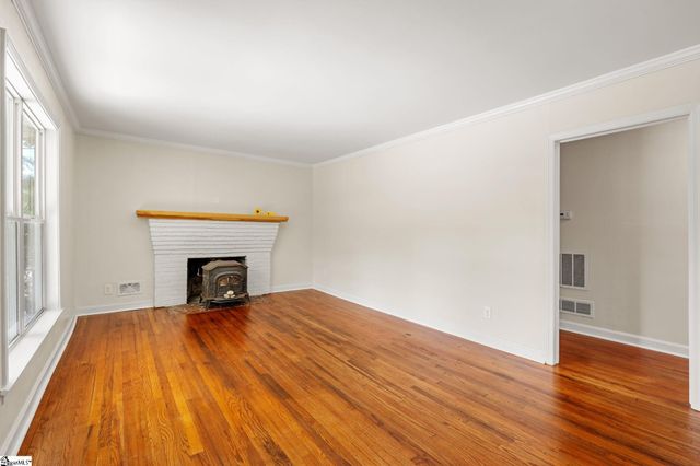 11 Mauldin Circle, Greenville, SC 29609