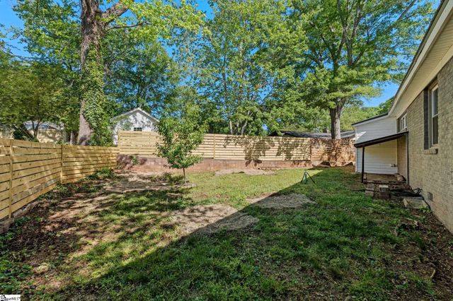 11 Mauldin Circle, Greenville, SC 29609