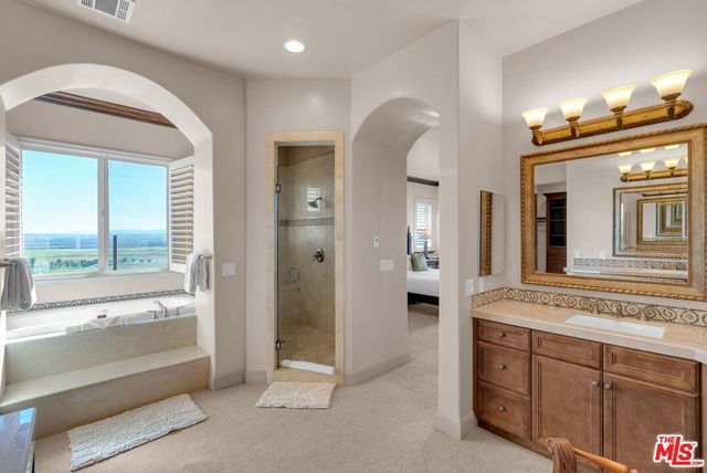 1990 E Highway 46, Shandon, CA 93461