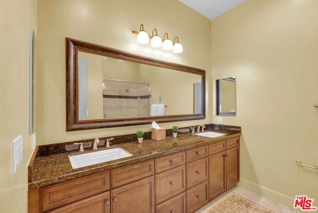 1990 E Highway 46, Shandon, CA 93461