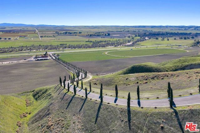 1990 E Highway 46, Shandon, CA 93461