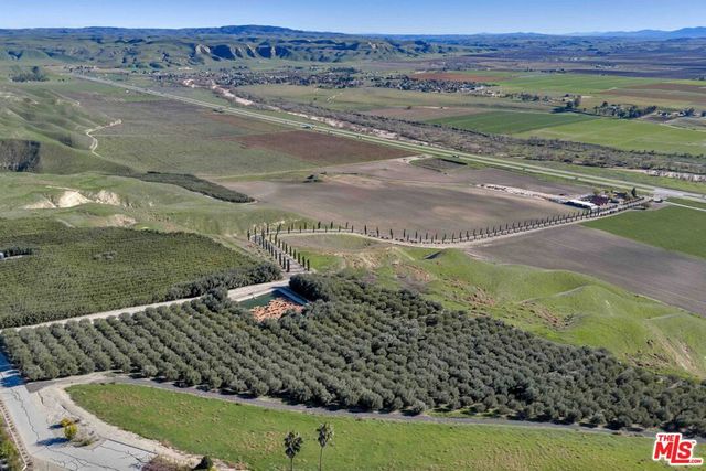 1990 E Highway 46, Shandon, CA 93461