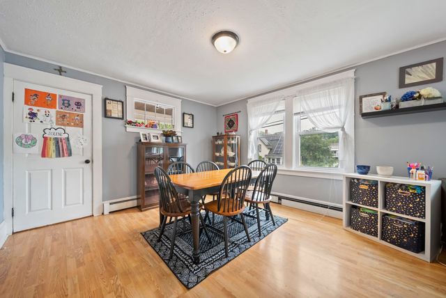 591 Lake(Upper) Avenue, Manchester, NH 03103