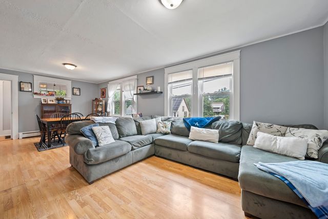 591 Lake(Upper) Avenue, Manchester, NH 03103