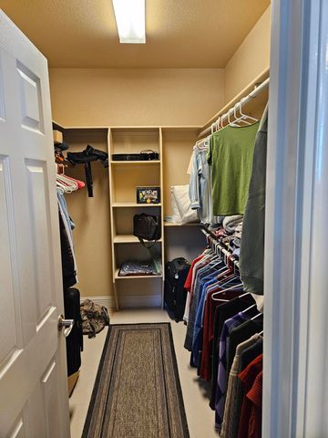 3366 Old Lantern Drive, Redding, CA 96003