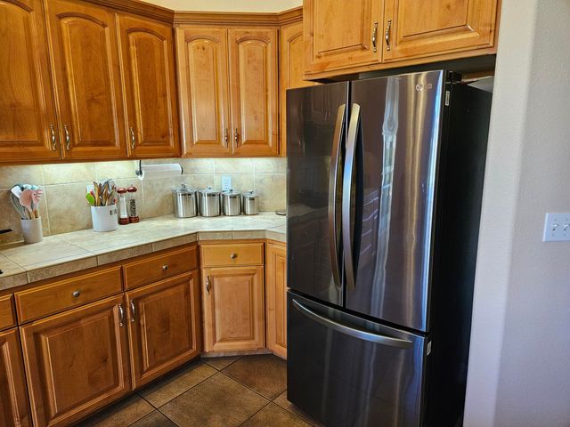 3366 Old Lantern Drive, Redding, CA 96003