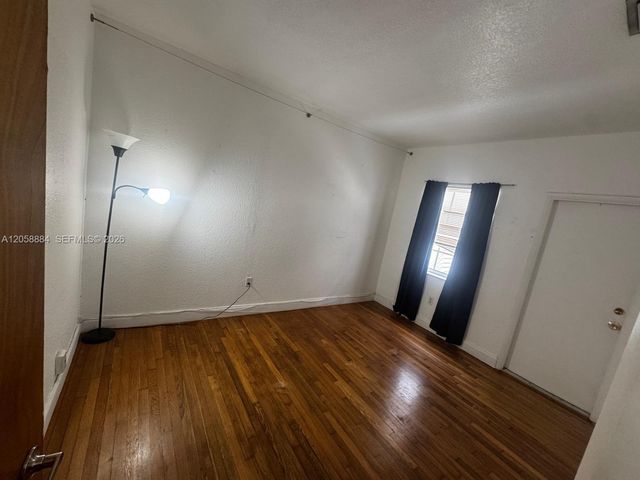 8335 Crespi Blvd 2 2, Miami Beach, FL 33141