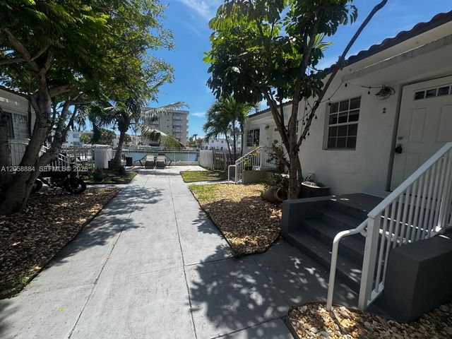 8335 Crespi Blvd 2 2, Miami Beach, FL 33141