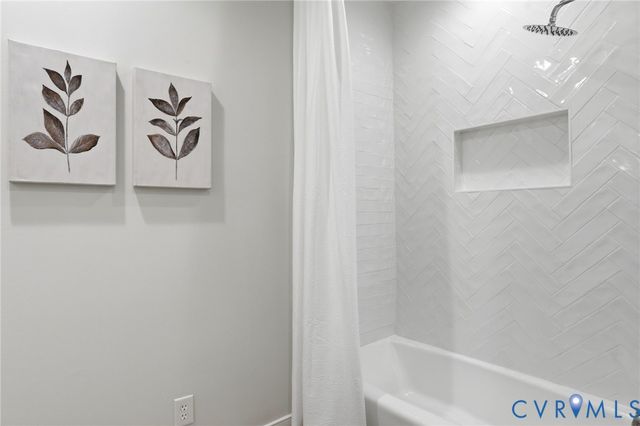 23 Rio Vista Ln, Richmond, VA 23226