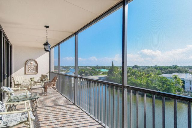 11370 Twelve Oaks Way 614, North Palm Beach, FL 33408
