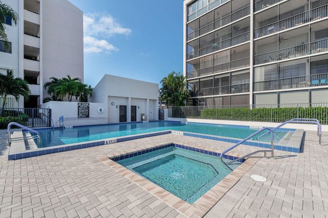 11370 Twelve Oaks Way 614, North Palm Beach, FL 33408