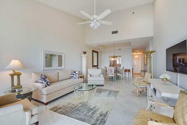 11370 Twelve Oaks Way 614, North Palm Beach, FL 33408