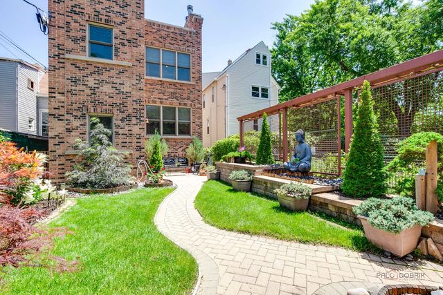 4448 N Tripp Avenue, Chicago, IL 60630