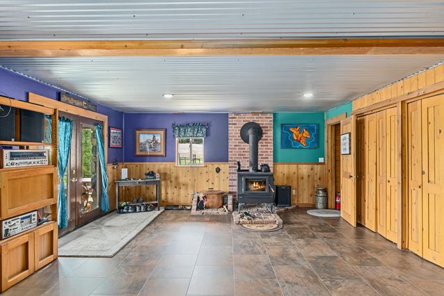 1076 Starvation Lake Rd, Colville, WA 99114