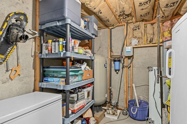 1076 Starvation Lake Rd, Colville, WA 99114