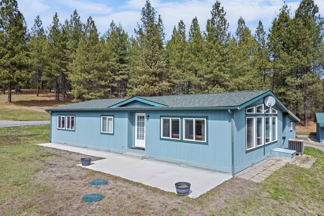 1076 Starvation Lake Rd, Colville, WA 99114