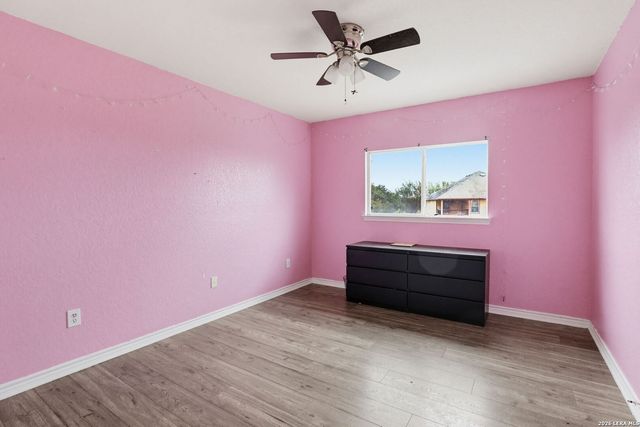 8403 apache, Converse, TX 78109