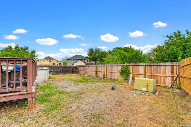 8403 apache, Converse, TX 78109