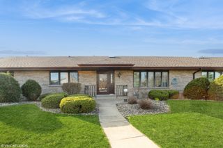 18030 Delaware Court 100, Orland Park, IL 60467