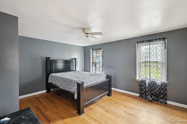 19389 Hoover Street, Detroit, MI 48205