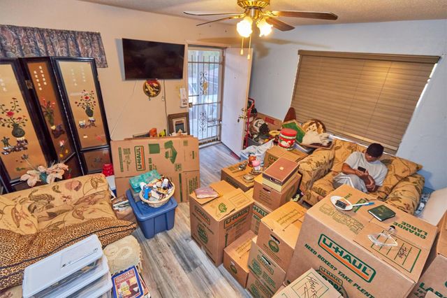 6719 Goforth Street, Houston, TX 77021