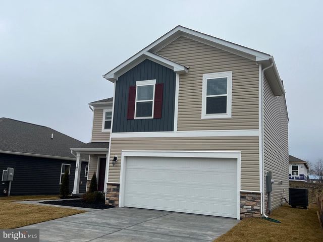 103 DINGES ST, Stephens City, VA 22655