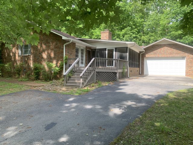 415 Laurel Branch Trl, Sewanee, TN 37375