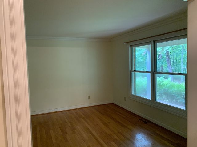 415 Laurel Branch Trl, Sewanee, TN 37375