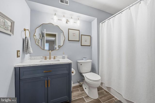 3305-A RAMSBURY CT, Mount Laurel, NJ 08054