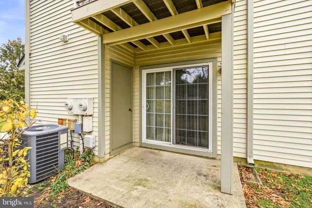 3305-A RAMSBURY CT, Mount Laurel, NJ 08054