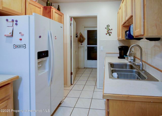 7403 Heather Walk Drive, Weeki Wachee, FL 34613