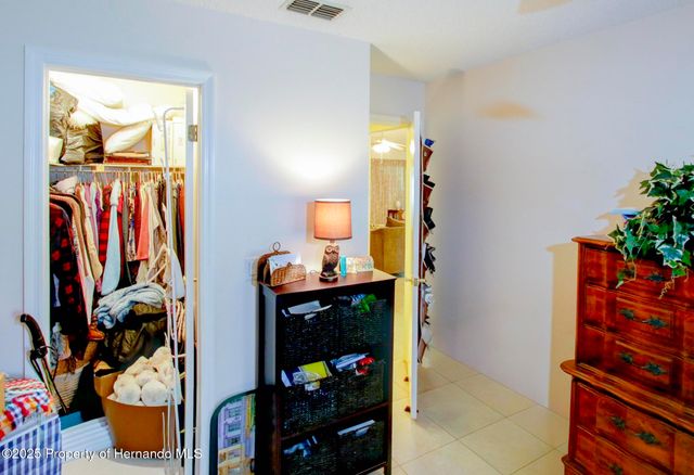 7403 Heather Walk Drive, Weeki Wachee, FL 34613