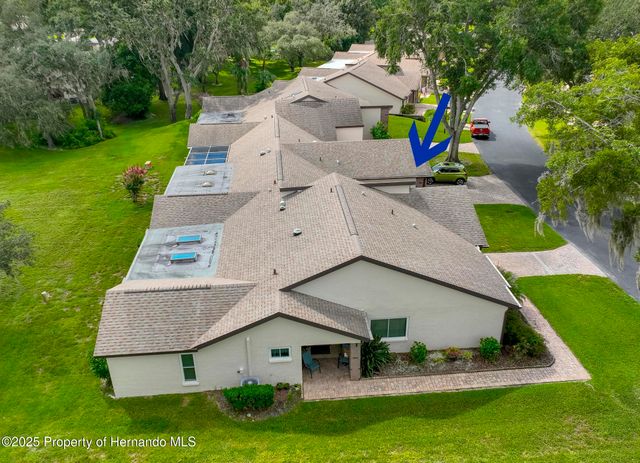 7403 Heather Walk Drive, Weeki Wachee, FL 34613