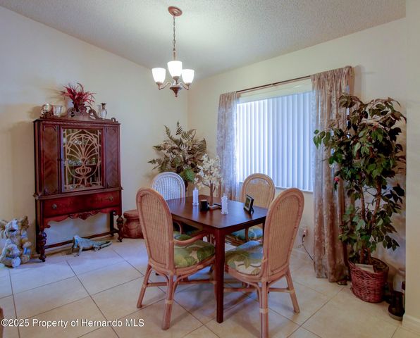 7403 Heather Walk Drive, Weeki Wachee, FL 34613