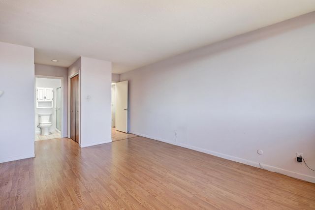 13 TENNIS Court NW, Albuquerque, NM 87120