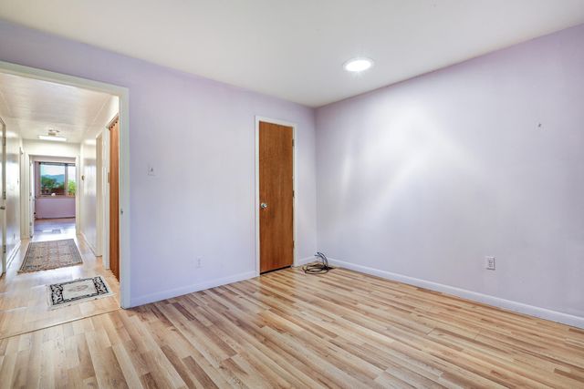 13 TENNIS Court NW, Albuquerque, NM 87120